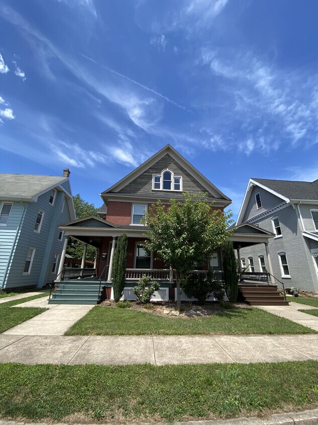 1144 Memorial Ave Unit 1, Williamsport, PA 17701 Room for Rent in