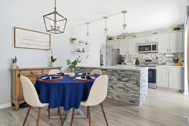 Building Photo - 6818 68th Way