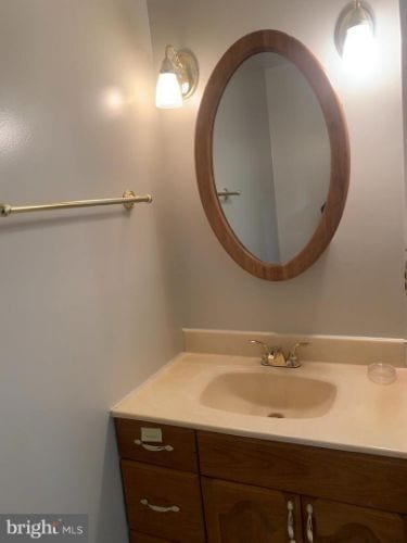 Building Photo - 6832 Clowser Ct