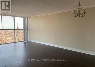Building Photo - 35-1435 Trailwood Dr