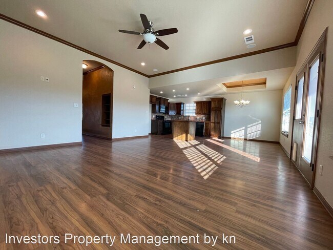Building Photo - 3 br, 2 bath House - 707 Black Creek Lane