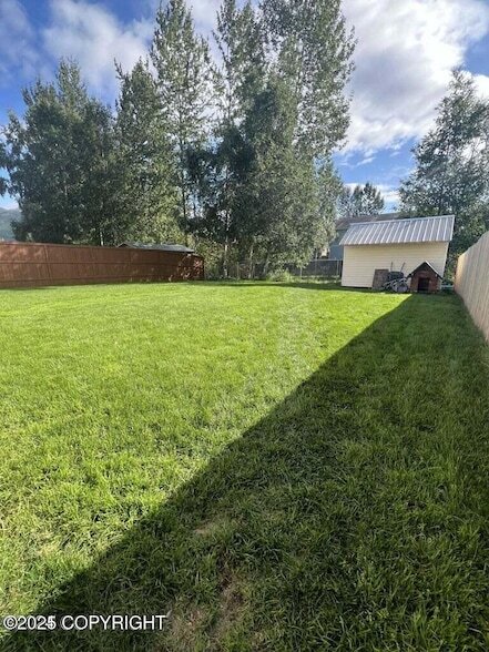 Foto principal - 8210 Williwa Ave