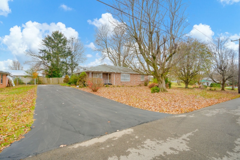 204 Rutherford Ave, Franklin, KY 42134 House Rental in Franklin, KY