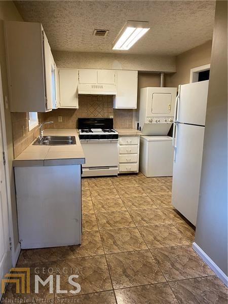 Building Photo - 5351 Century Trce