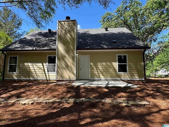 Building Photo - 301 Shelby Forest Dr