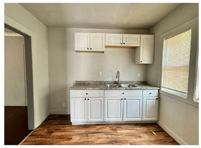 Building Photo - 14246 Prevost St
