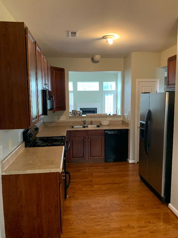 Foto del edificio - 1422 Burrell Ave NW