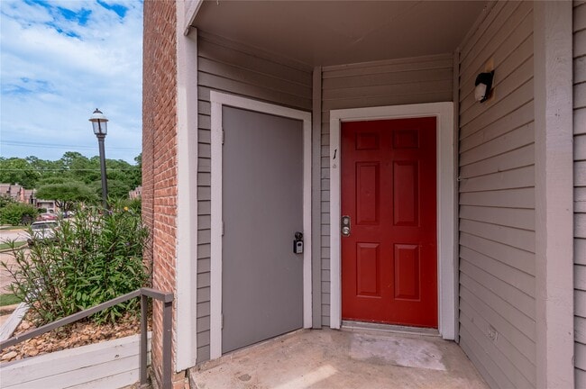 Foto del edificio - 2402 Sycamore Ave