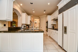 Building Photo - 14206 Jade Cove Dr
