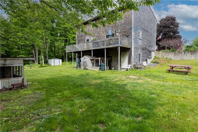 Foto del edificio - 165 Laurel Ridge Ave