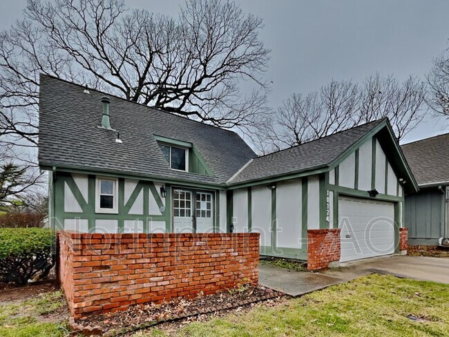 Building Photo - 10174 Edelweiss Cir