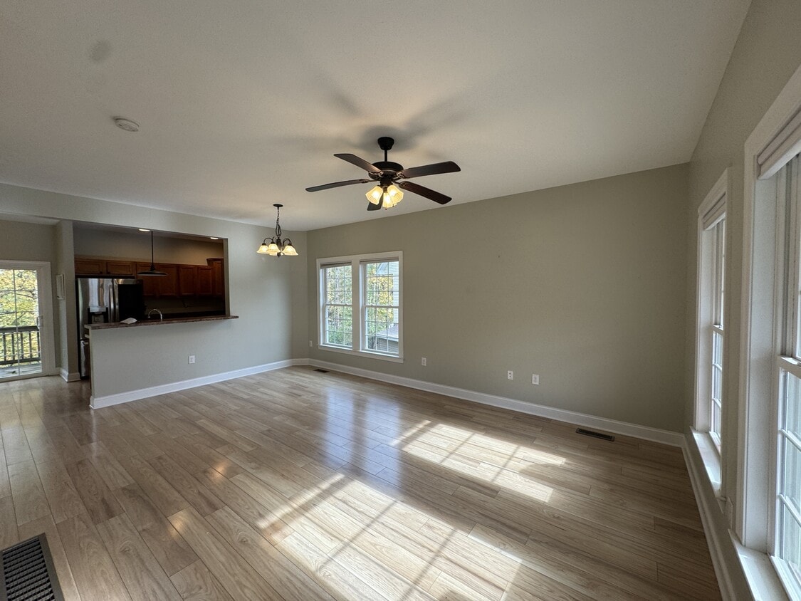 Foto principal - 1029 Olivia Wy