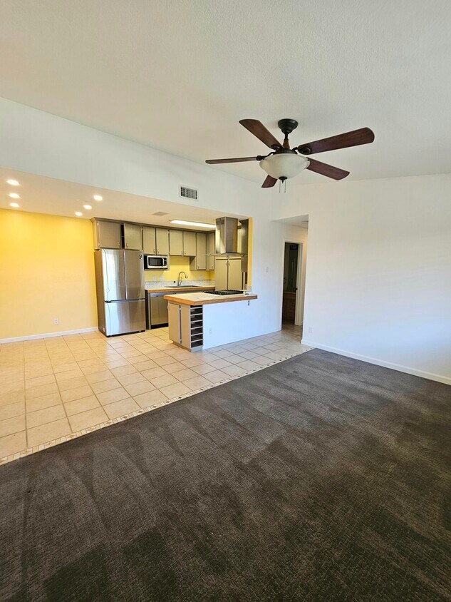 Foto principal - 31200 Landau Blvd