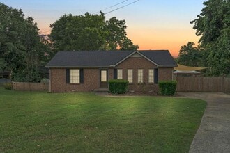 Building Photo - 459 Trina St