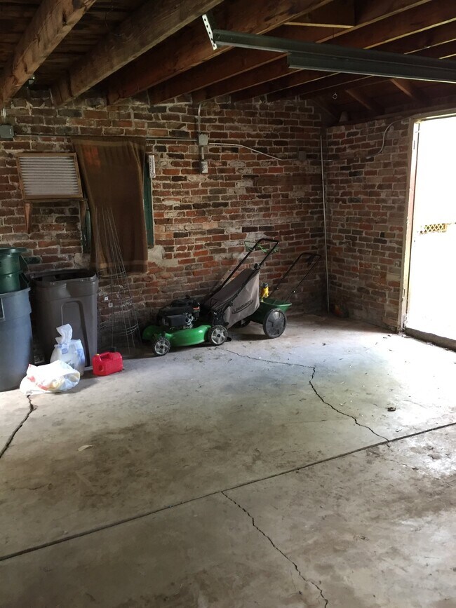 Foto del edificio - Ranch House for Rent