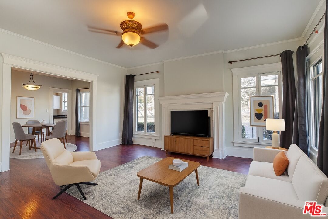 Primary Photo - 1777 N Gower St