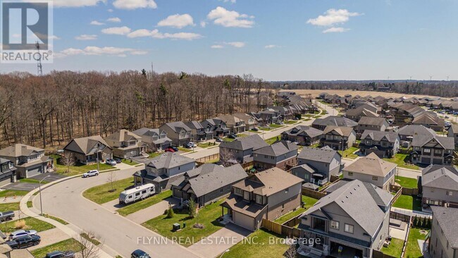 Building Photo - 246 Woodway Trail