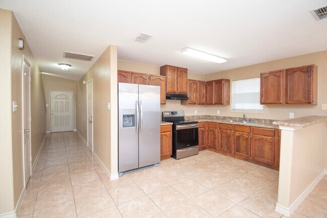 Foto del edificio - 4248 Dorel Dr