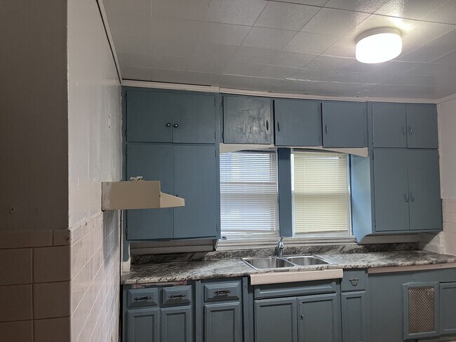 Foto del edificio - 2523 S 12th St