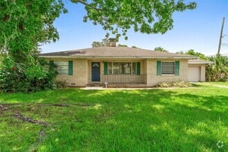 Building Photo - 510 Old Daytona Rd