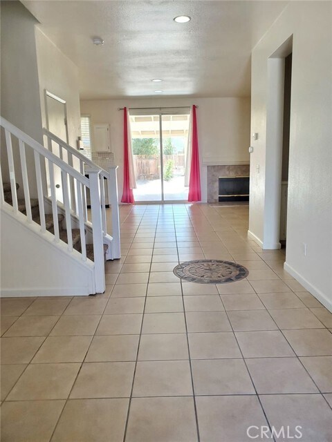 Foto del edificio - 13279 Kootenay St