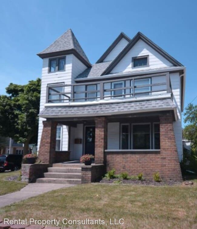 Building Photo - 4 br, 2 bath House - 425 Fuller Ave Se