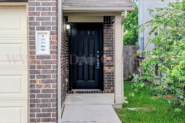 Foto del edificio - 15566 Kiplands Bend Dr