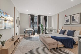 Building Photo - 916 N Delaware Ave