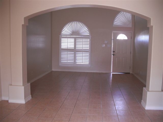 Building Photo - 8736 Martinique Dr