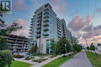 Building Photo - 1600 Charles St