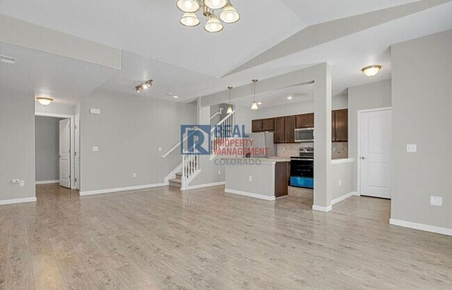 Foto del edificio - 1775 Aspen Meadows Cir