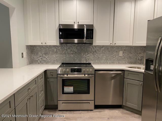 Foto principal - 76 Manchester Ct