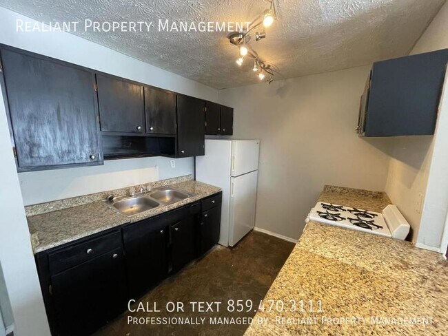 Foto del edificio - 468 N. Limestone, # 3