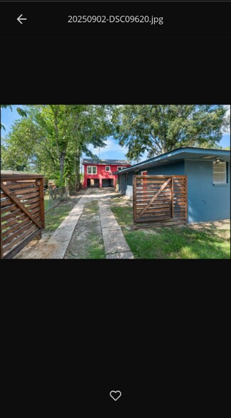 Building Photo - 3737 Maywood Ave