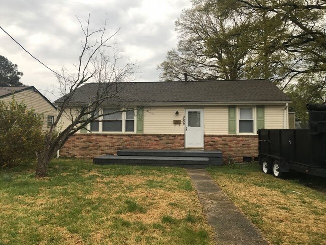 Building Photo - 3509 Winchester Dr