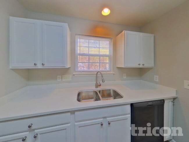 Foto del edificio - 1482 Kindred Cir NW