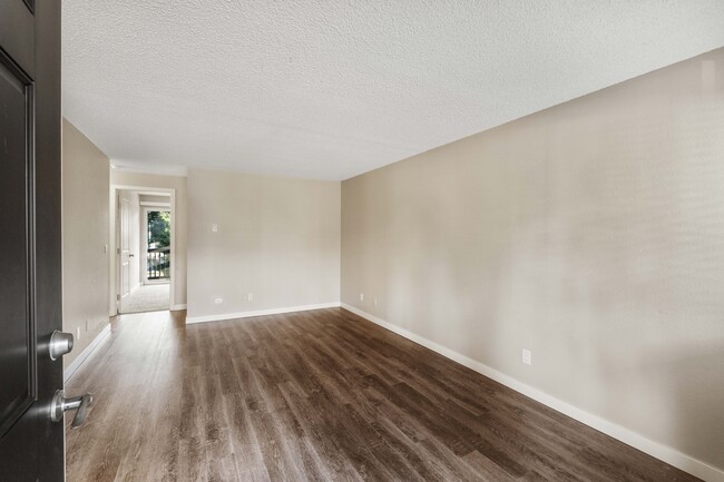 Foto del edificio - Canyon Ridge Apartment
