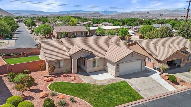 Foto del edificio - Sedona Hills Stunner!