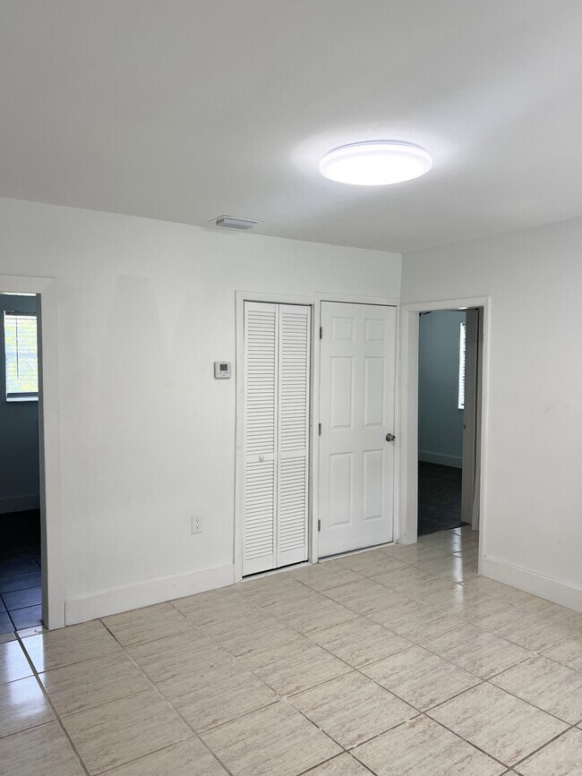 Building Photo - 11700 SW 221st St Rd