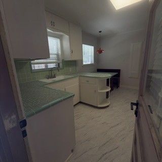 Foto del edificio - 120 Funston Pl
