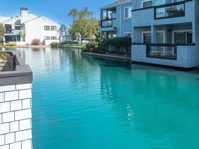 Building Photo - 26 Eddystone Ct