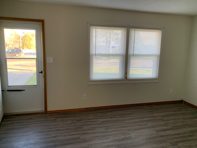 Building Photo - Duplex Unit in Bartonville