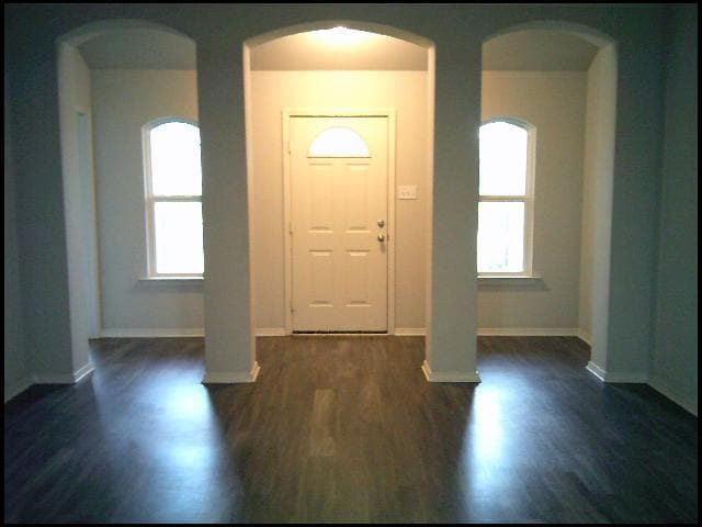 Building Photo - 6480 Amalie Dr