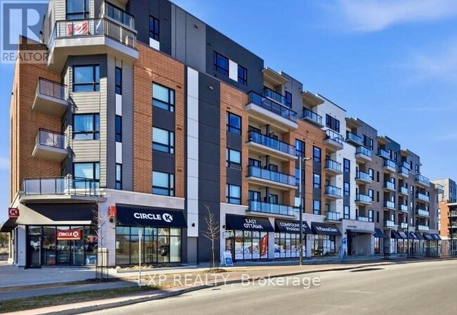 Building Photo - 1350 Hemlock Rd