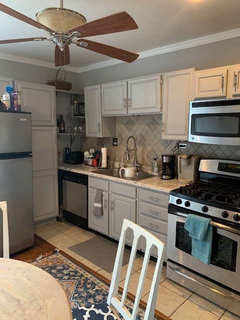 Kitchen - 2118 Fitzwater St