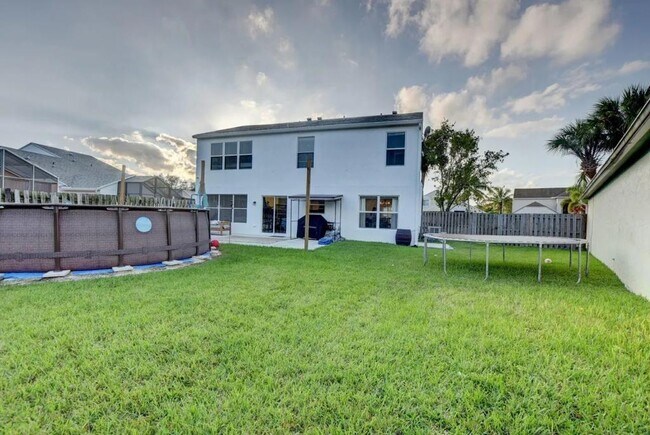 Foto del edificio - 22509 Middletown Dr