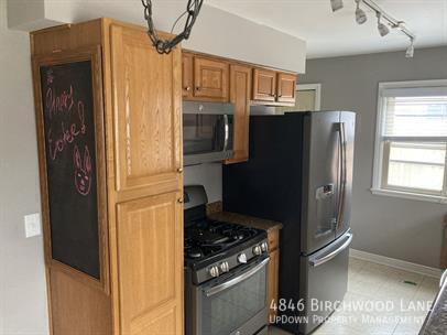 Building Photo - 4846 Birchwood Ln