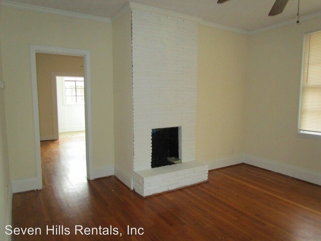 Building Photo - 3 br, 1 bath House - 39 Ash Street