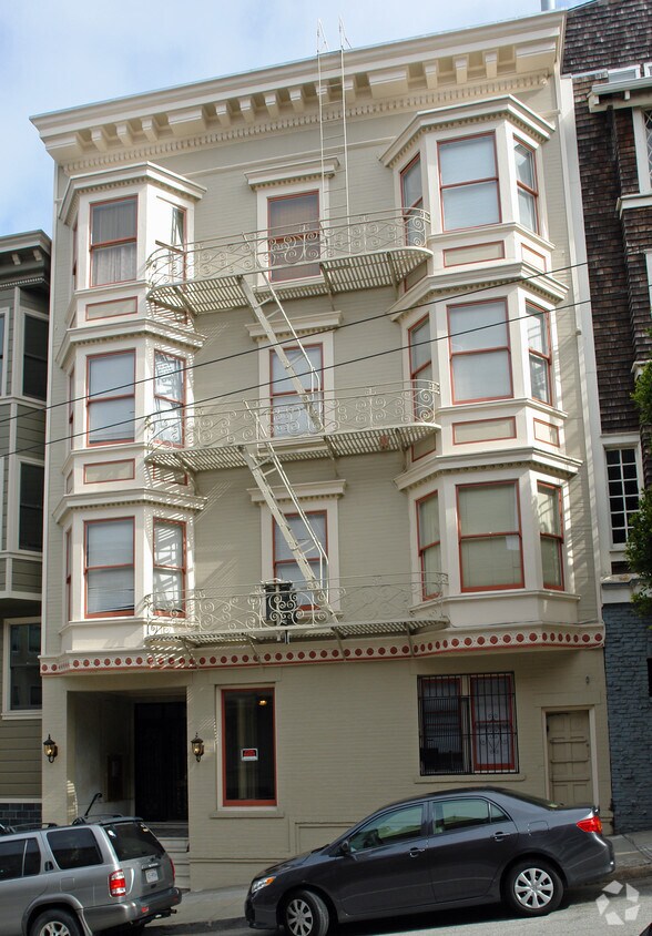 Building Photo - 1440 Sacramento St