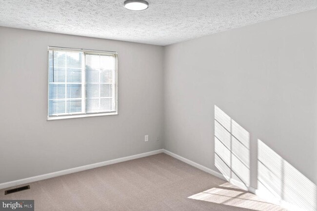 Building Photo - 503 Cross Ridge Ct